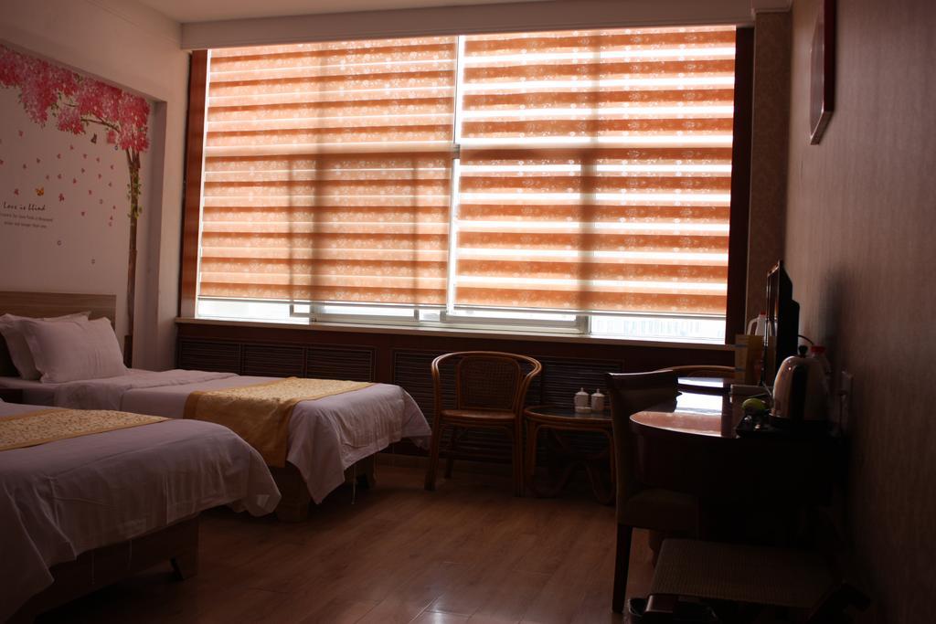 Qingdao Hongyun Jiahe Business Hotel المظهر الخارجي الصورة